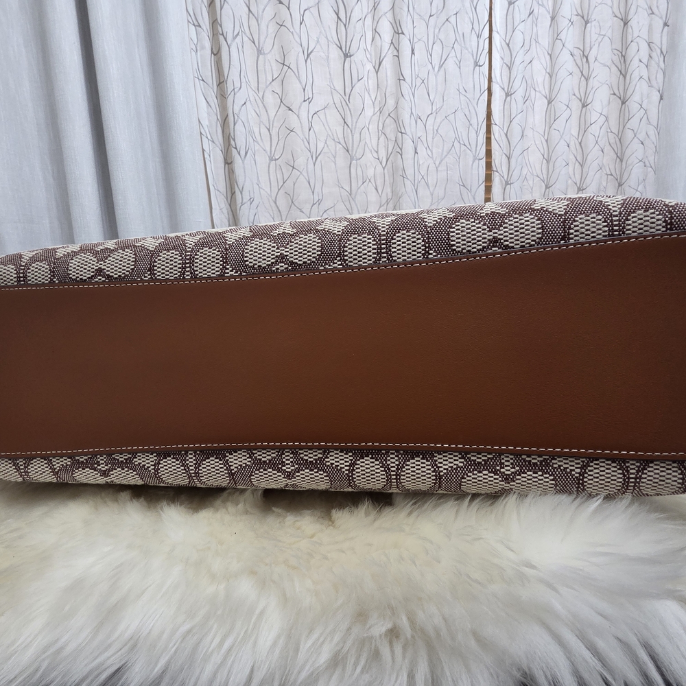 COACH Juliet 38 Signature Jacquard Shoulder Bag Cocoa Burnished Amber - Picture 2 of 5